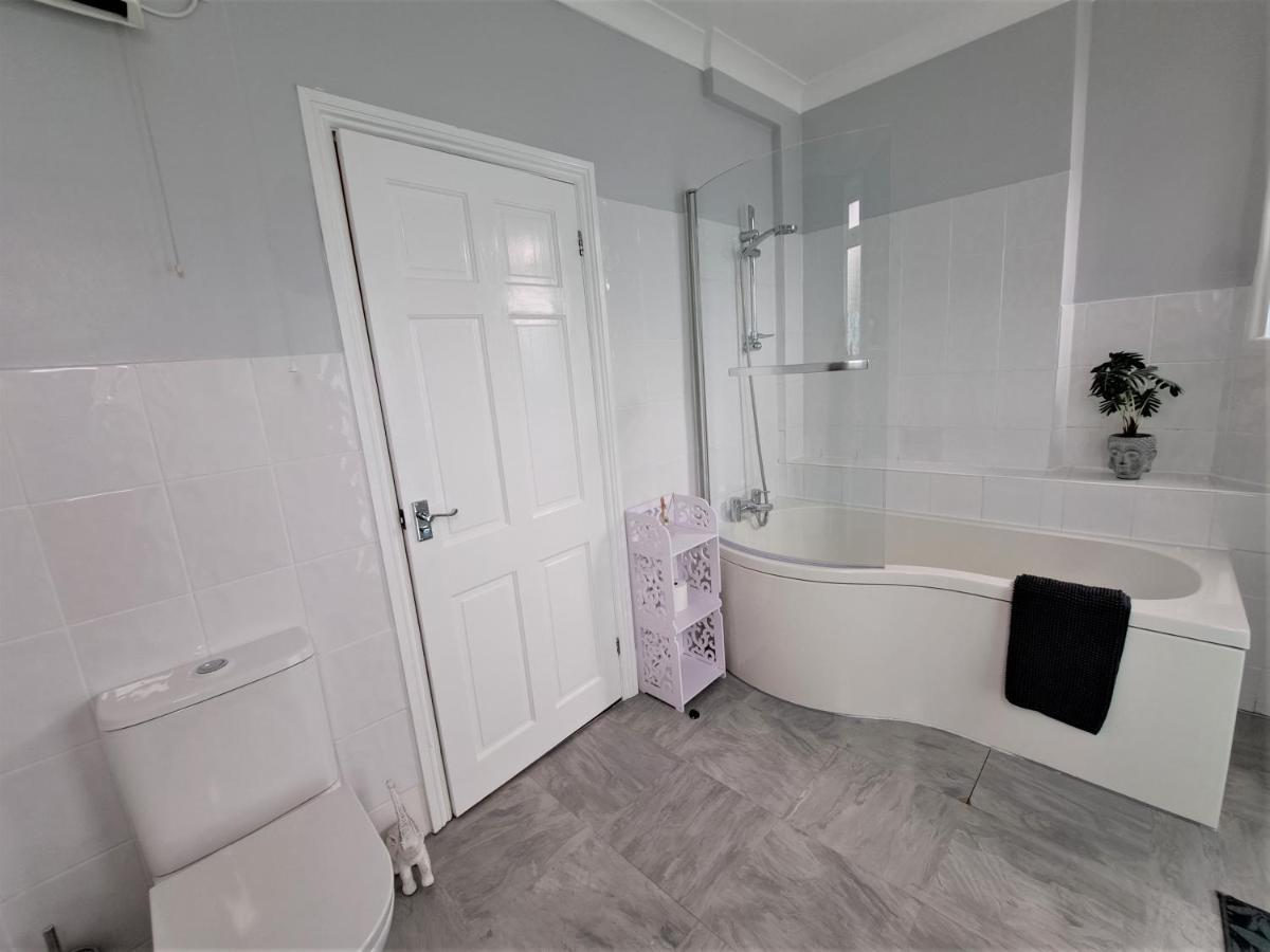 Large Flat Quite Location Modern And Well Equipped Apartman Swanage Kültér fotó